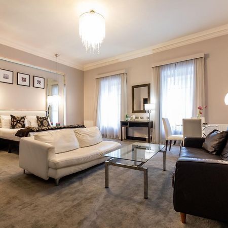Zuni Restaurant & Boutique Hotel Килкени Екстериор снимка