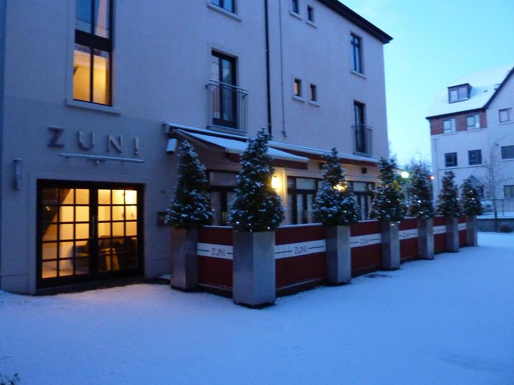 Zuni Restaurant & Boutique Hotel Килкени Екстериор снимка