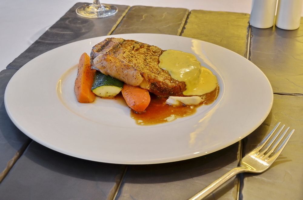 Zuni Restaurant & Boutique Hotel Килкени Екстериор снимка