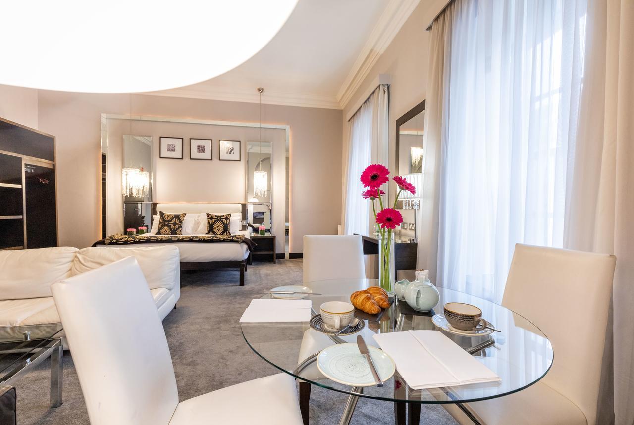 Zuni Restaurant & Boutique Hotel Килкени Екстериор снимка