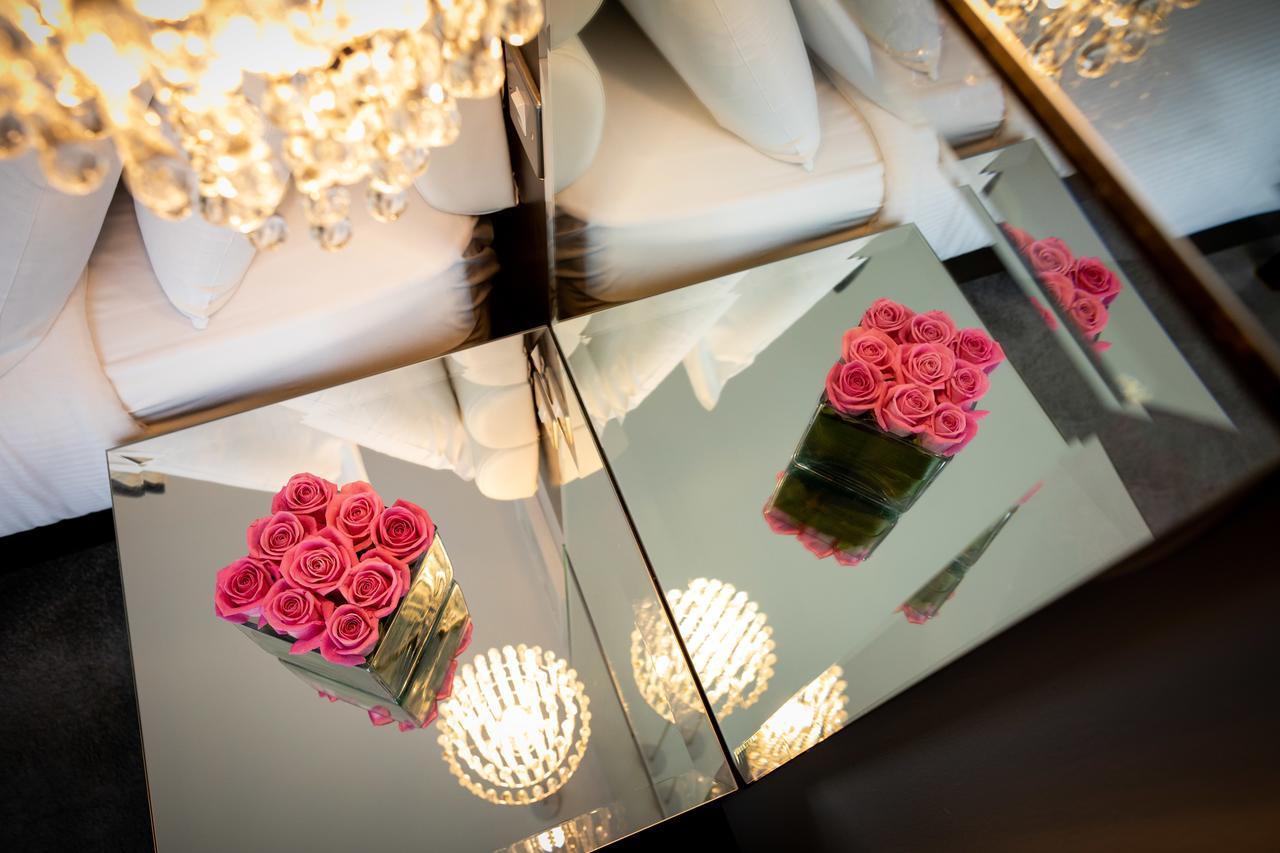 Zuni Restaurant & Boutique Hotel Килкени Екстериор снимка